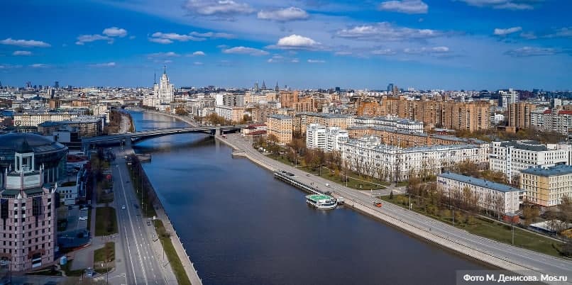 Москва окажет помощь гостиницам, заселявшим борющихся с COVID-19 медиков
