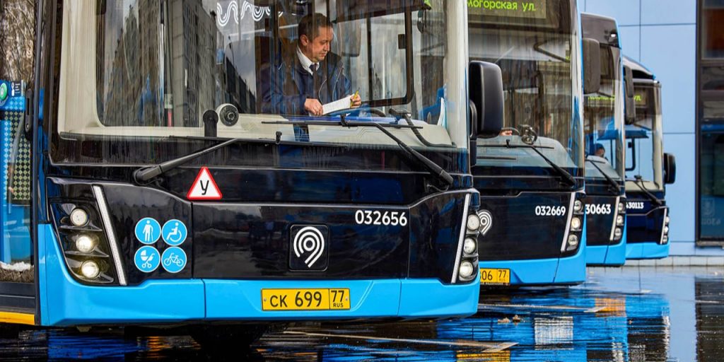 Мосгортранс выделил 59 автобусов для компенсационного маршрута у Дубровки